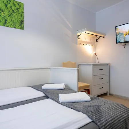 Nad Kamienczykiem Iv Apartment *